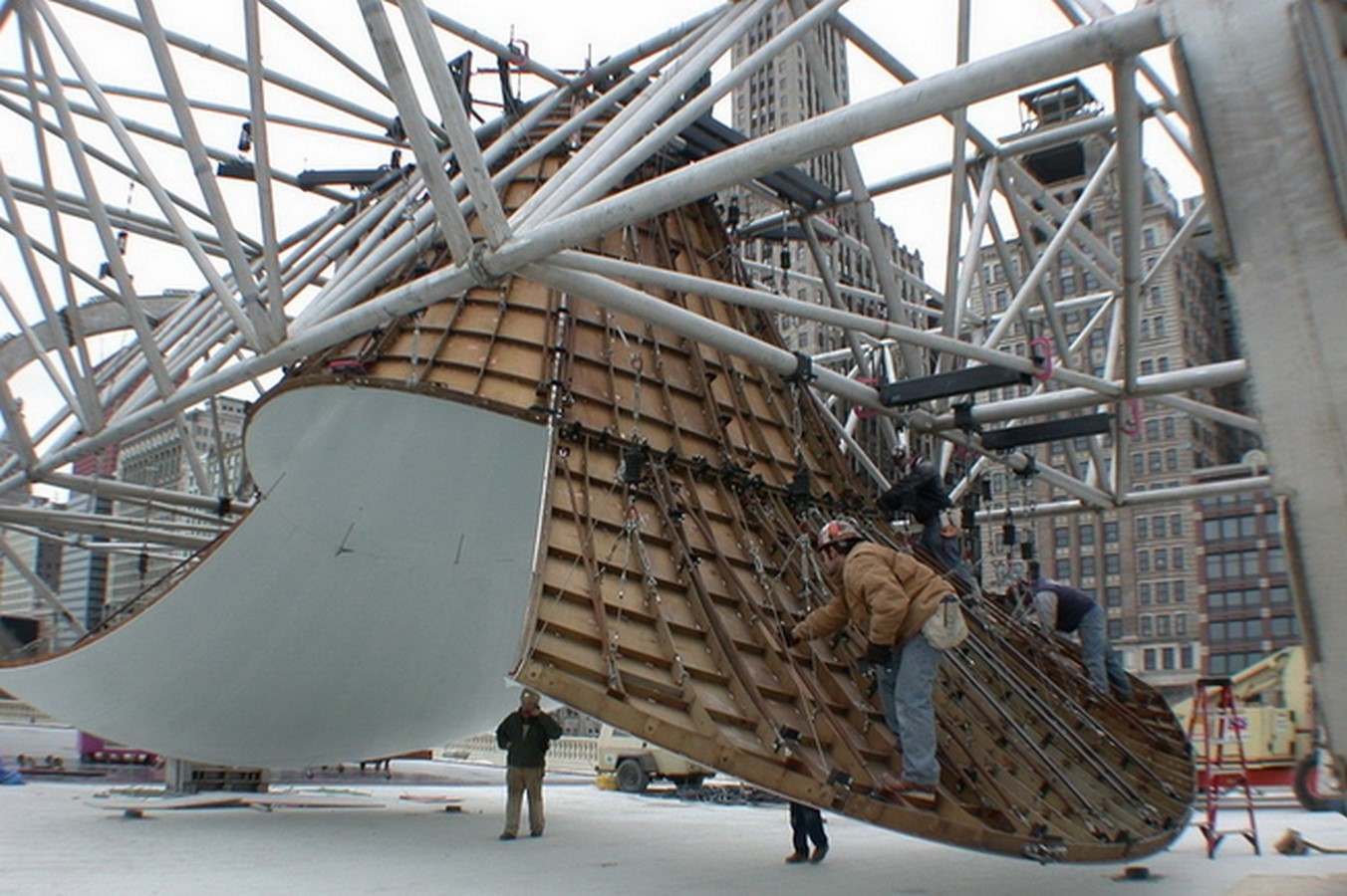 Effects of digital technology on Anish Kapoor’s works - Sheet11
