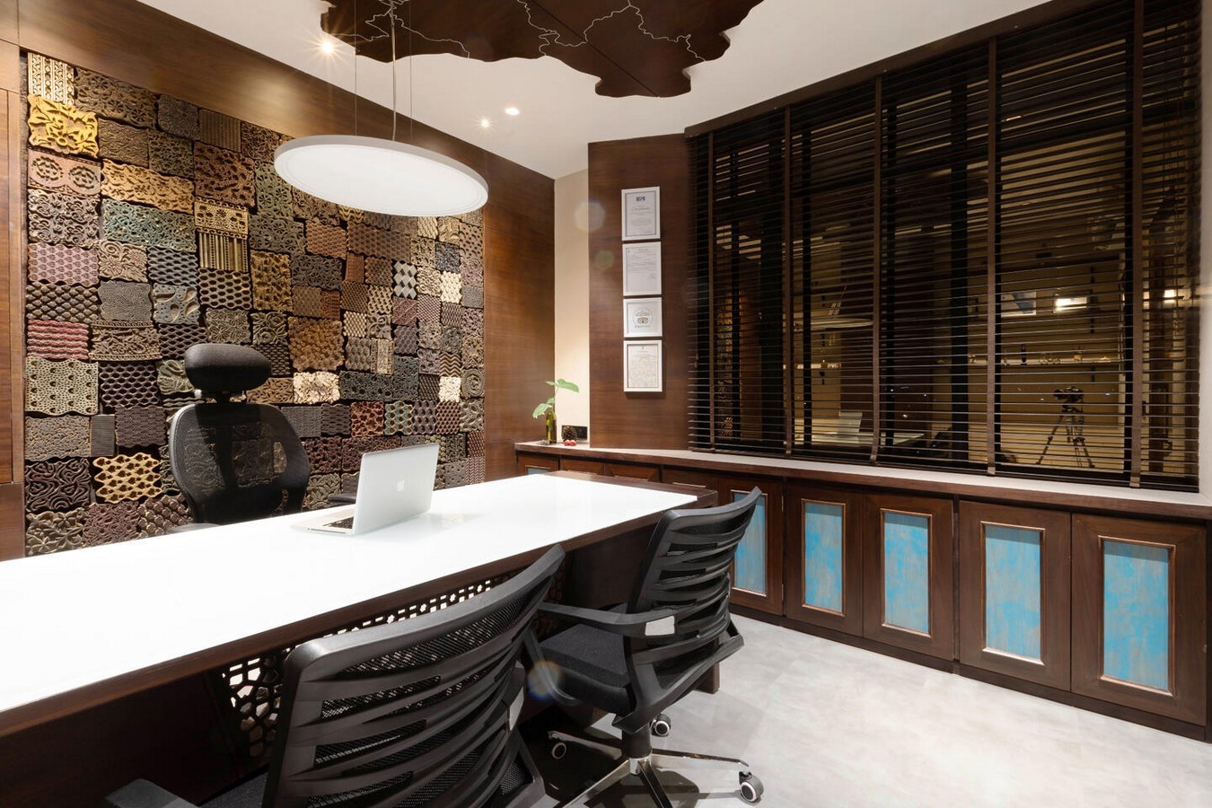 Hidden treasures of India - office - Sheet1