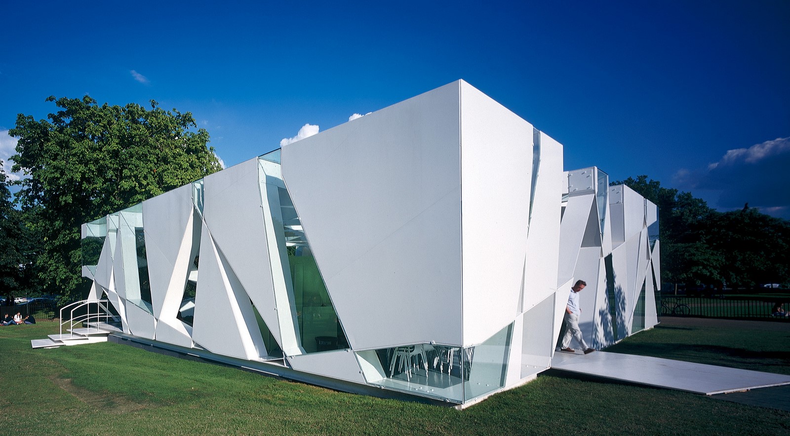 10 Noteworthy Designs for the Serpentine Pavilions-Toyo Ito- Sheet3