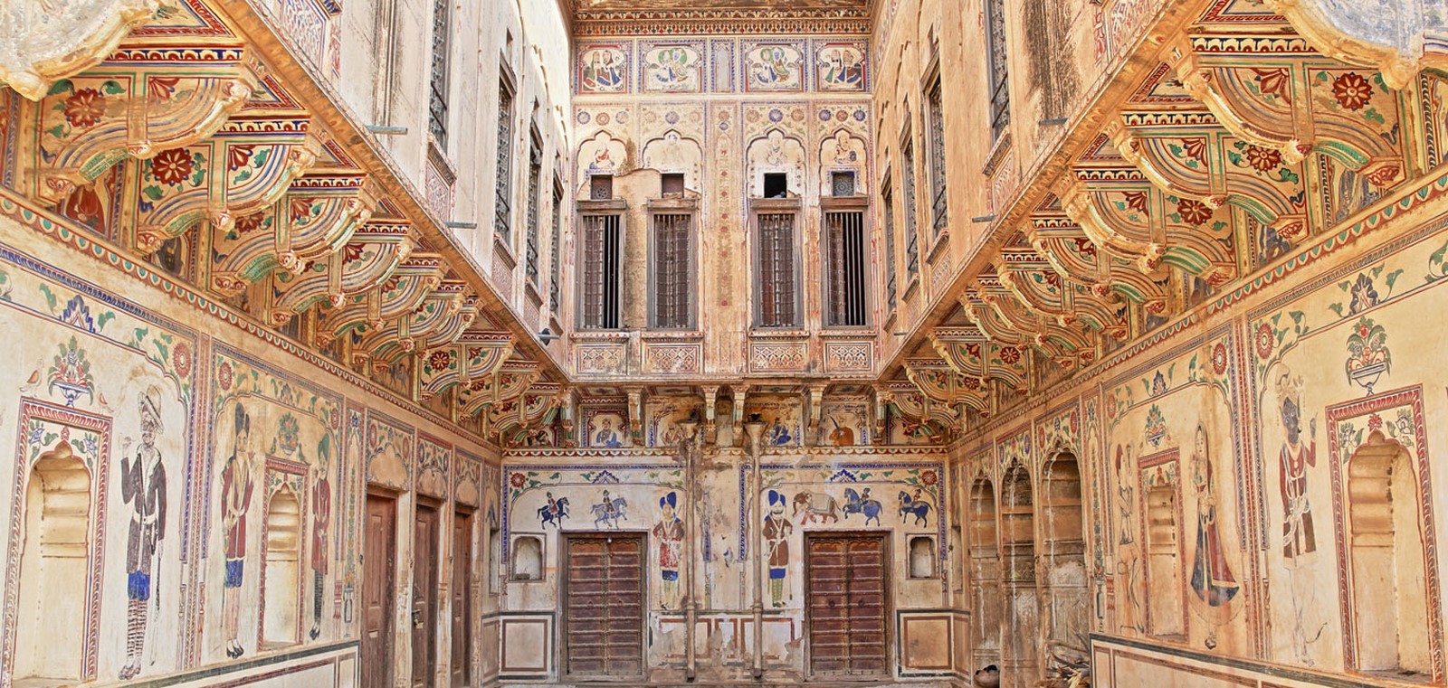 Architecture of royalty- Elements that make architecture royal.- Sheet13