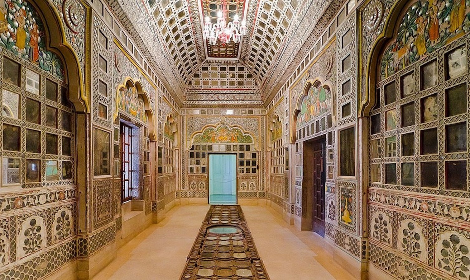 Architecture of royalty- Elements that make architecture royal.- Sheet15