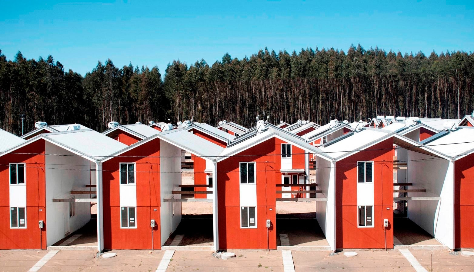 5 Pioneers of emergency architecture- Sheet5