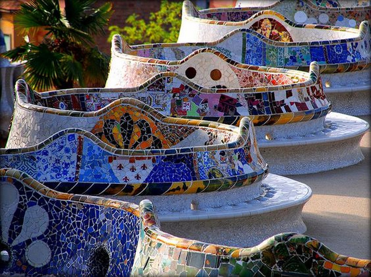 Park Güell by Antoni Gaudi: House turned Museum - Sheet10