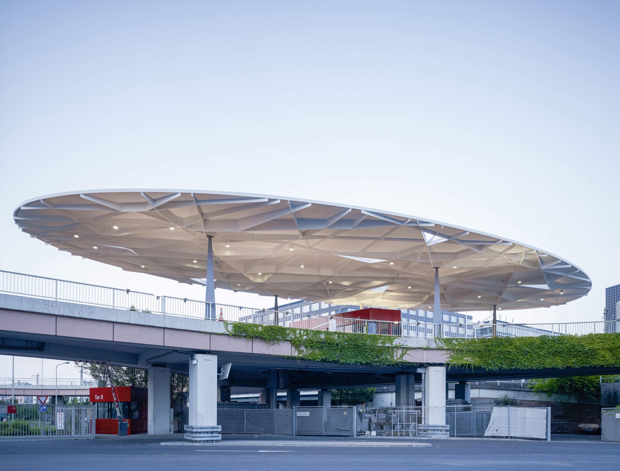 Rethinking the architecture of Bus Stands- Sheet12