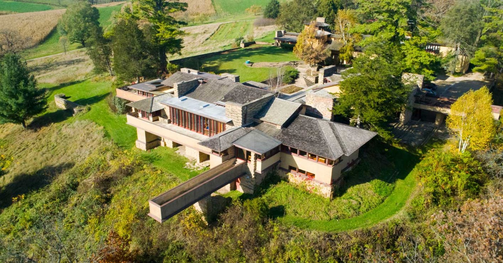 Movies for Architects: Frank Lloyd Wright: Man Who Built America (2017)- Sheet6