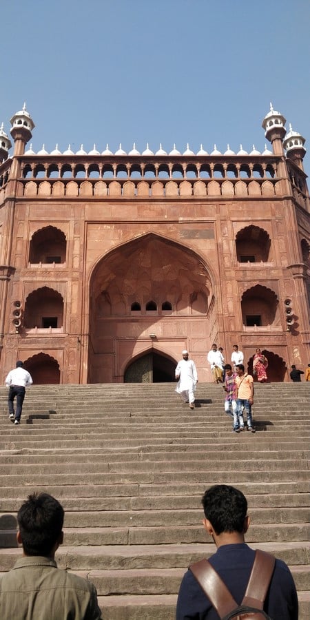 10 Indian structures with islamic influence in their design