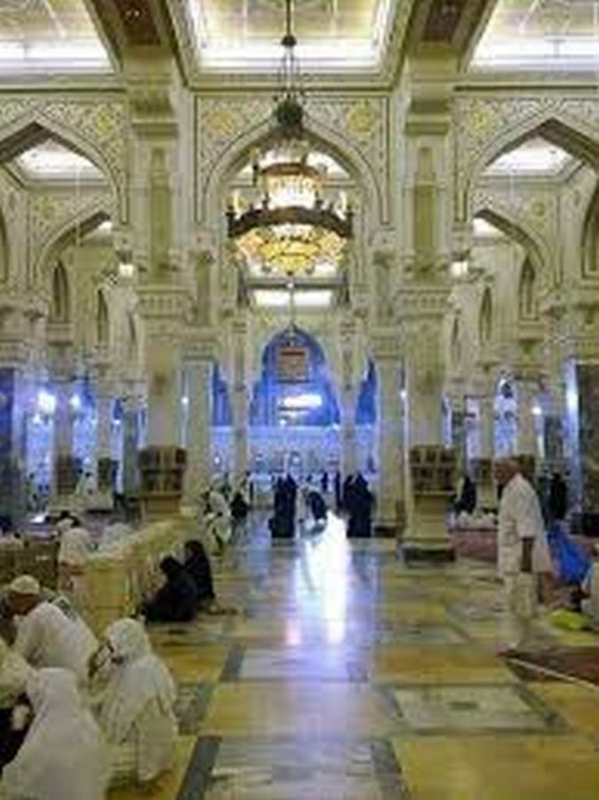 10 Indian structures with islamic influence in their design