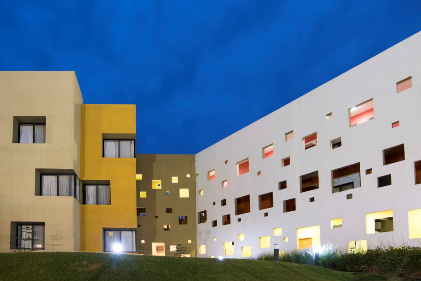 10 Examples of Affordable Housing Designs in India Sheet17