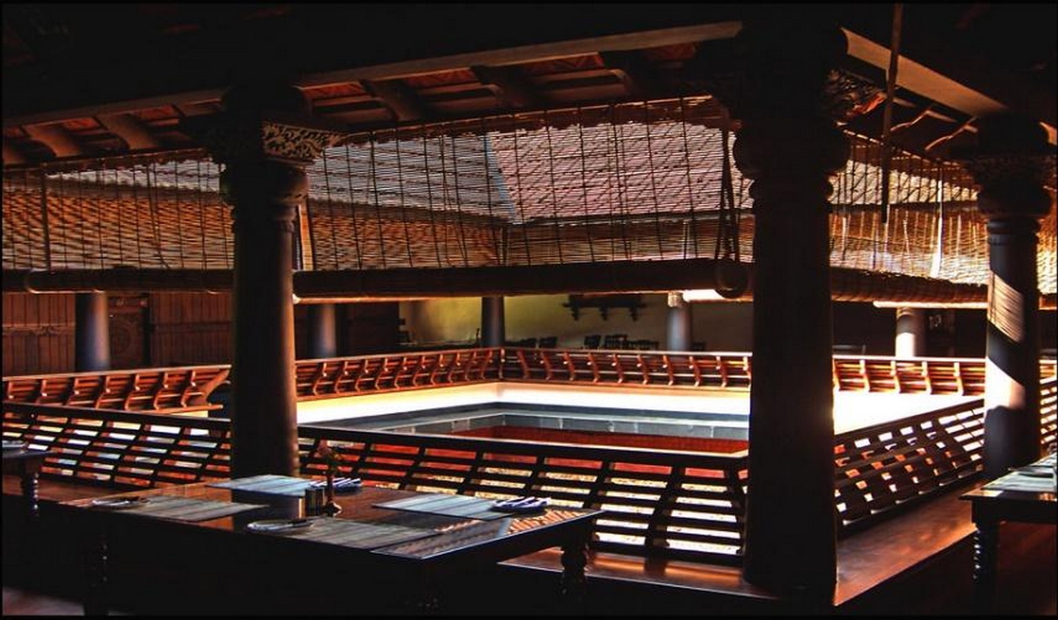 Wooden construction ©Calideoscope