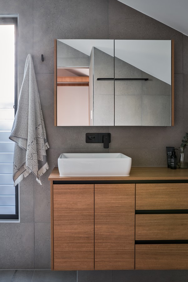 TRIO ON AMOS by REFRESH DESIGN - Sheet6