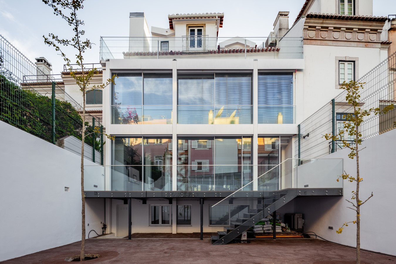 House in Lapa II by Contacto Atlântico - Sheet12