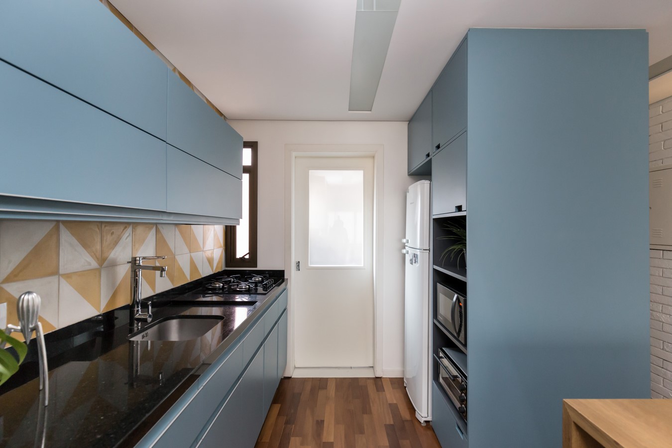 Possamai Apartment by Atelier Aberto Arquitetura - Sheet6