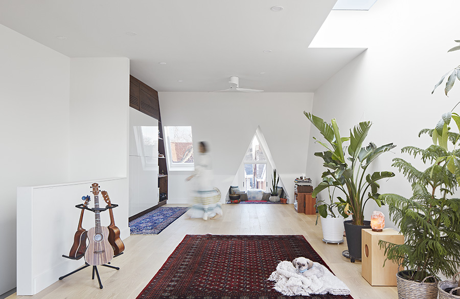 Beaconsfield Village House By Creative Union Network