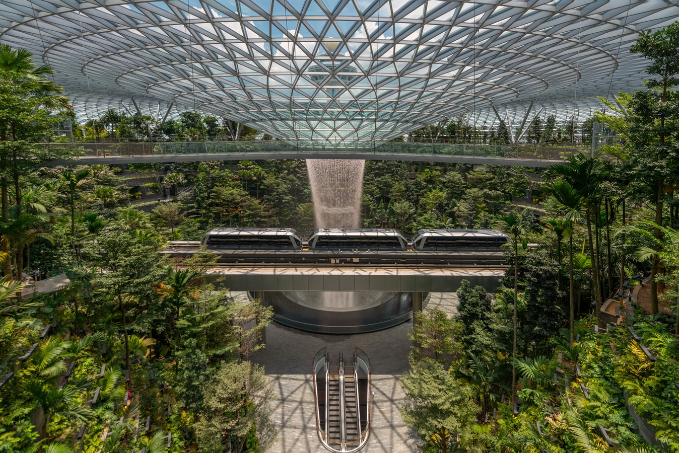 10 Inspirational Airport designs around the world - Sheet6