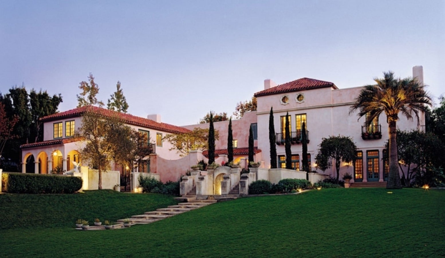 10 Things you did not know about Mediterranean Revival architecture -A surplus of open spaces - Sheet1