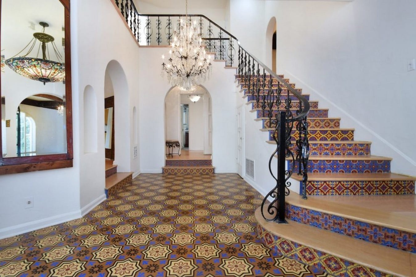 A tasteful floor finish