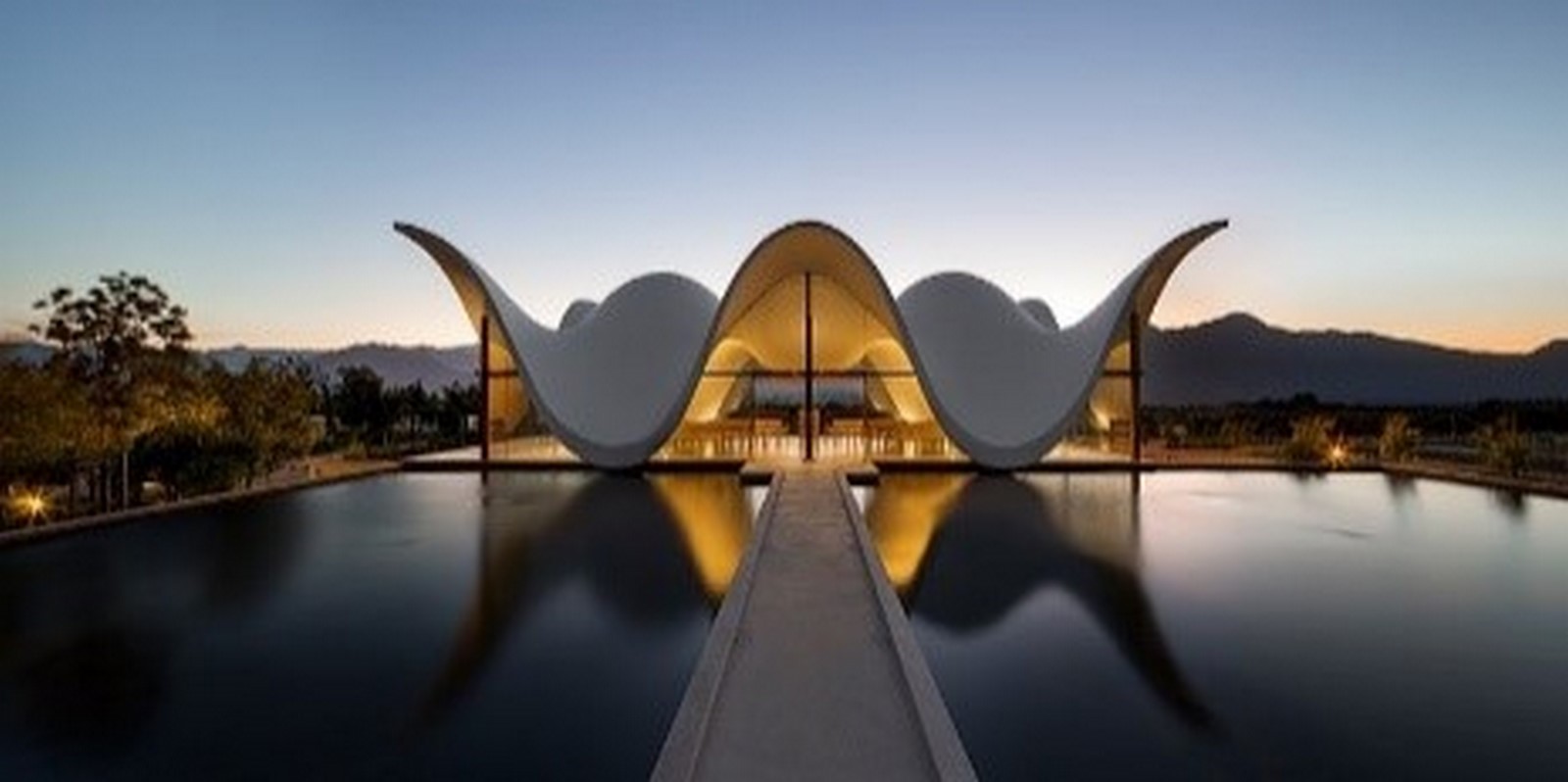 10 Amazing and innovative modern church designs