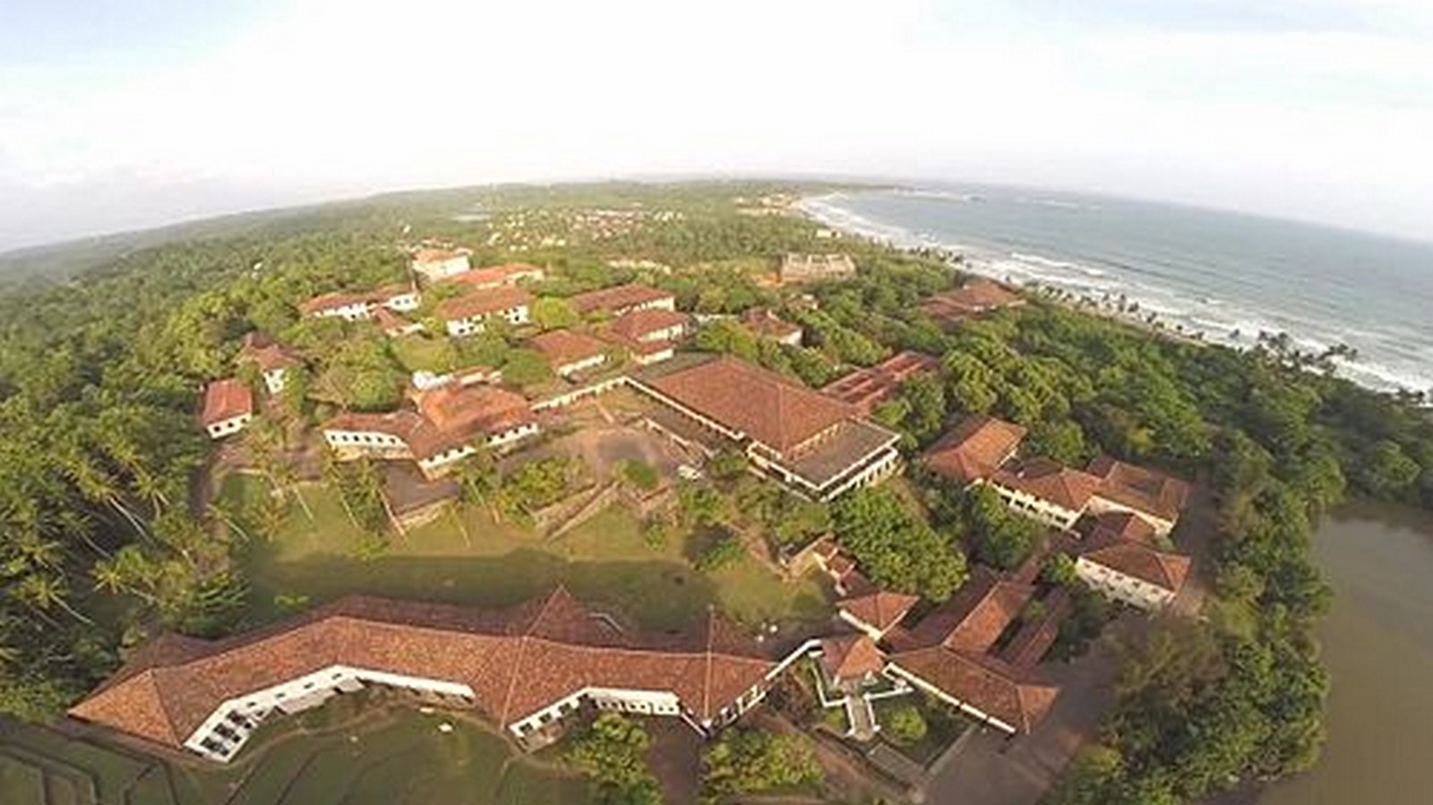Geoffrey Bawa - RUHUNA UNIVERSITY CAMPUS - Sheet1