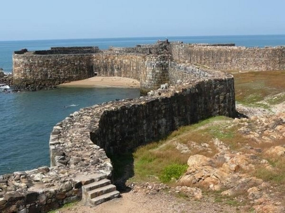 Sindhudurg fort: The 1664 architecture marvel constructed on an island - Sheet3