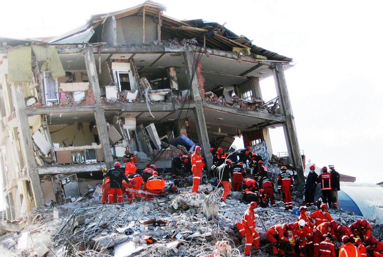 10 Reasons to architects should practice for humanitarian architecture - Sheet1