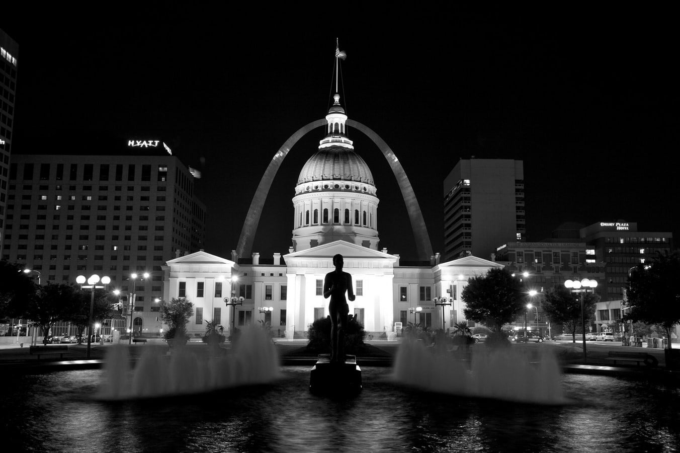 The Gateway Arch by Eero Saarinen: World's tallest Arch - Sheet6