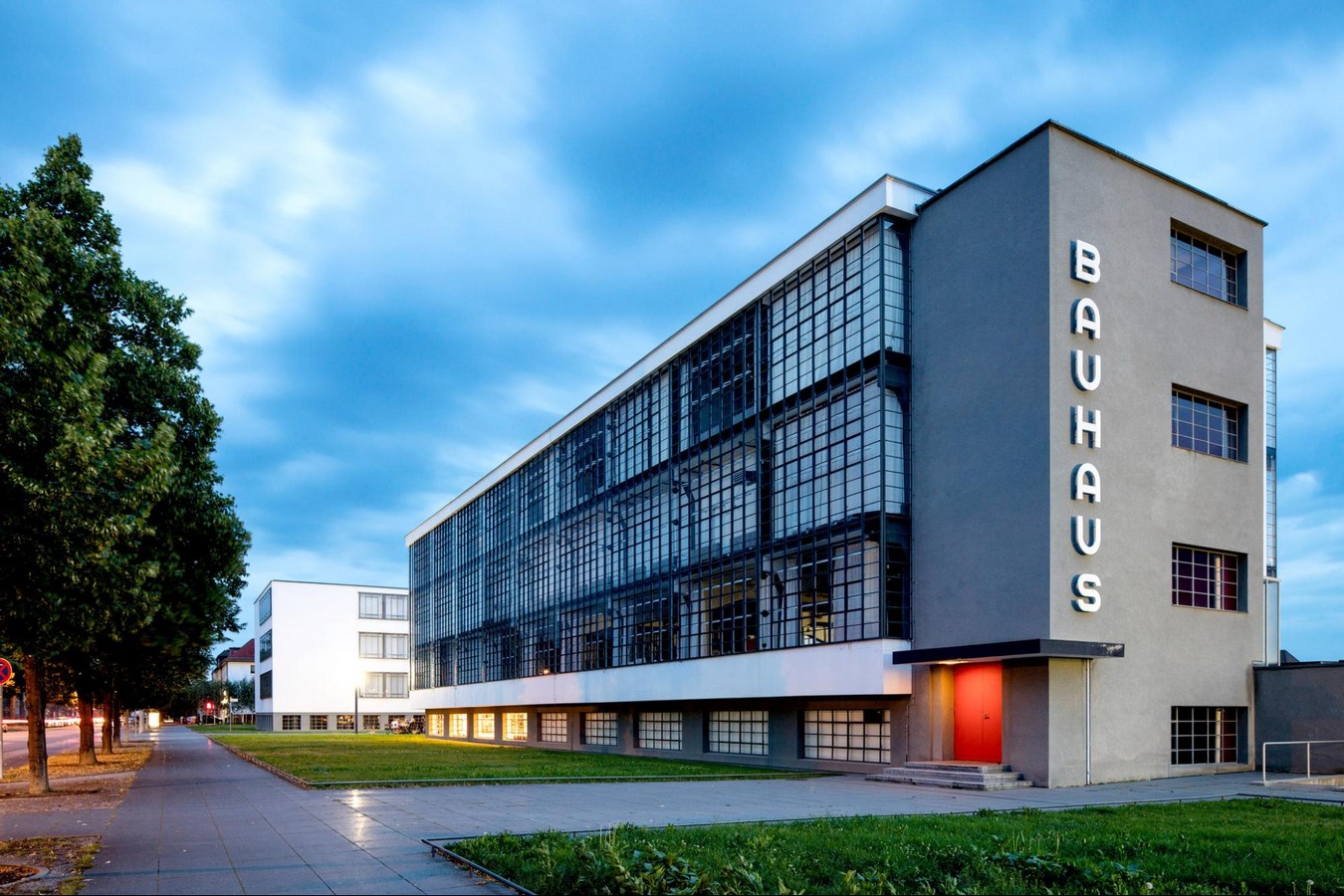 8 Styles that have an influence on modern architecture - Sheet3