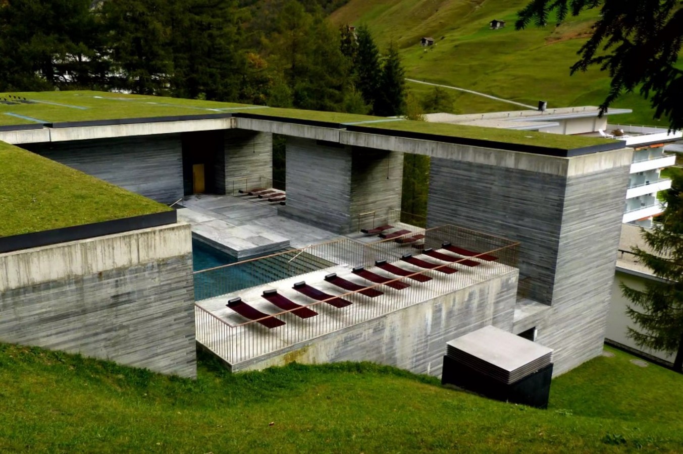 10 Things you did not know about Peter Zumthor - Sheet9