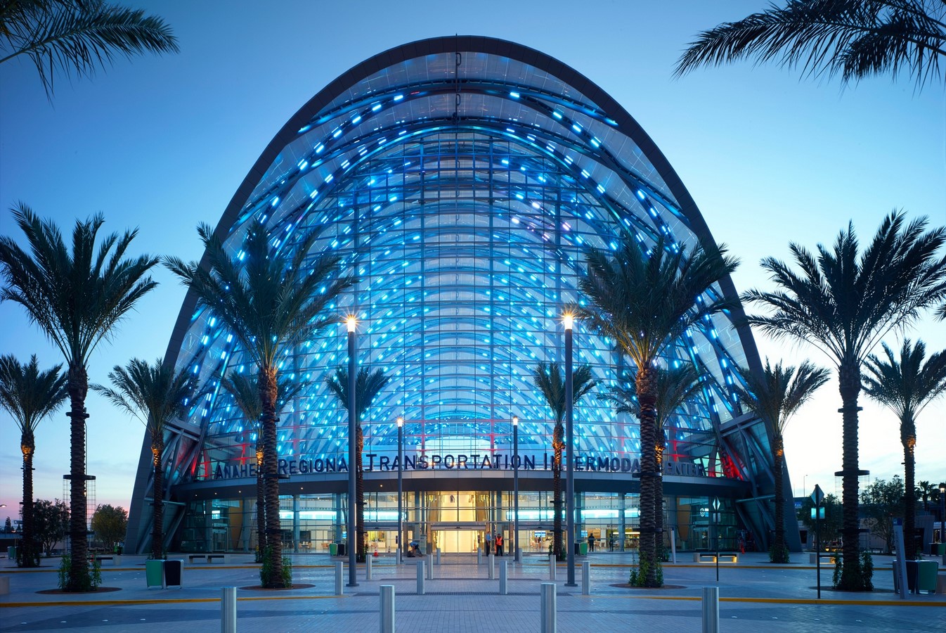 Aviation and Transportation Projects by HOK- 15 Iconic Projects - Sheet7