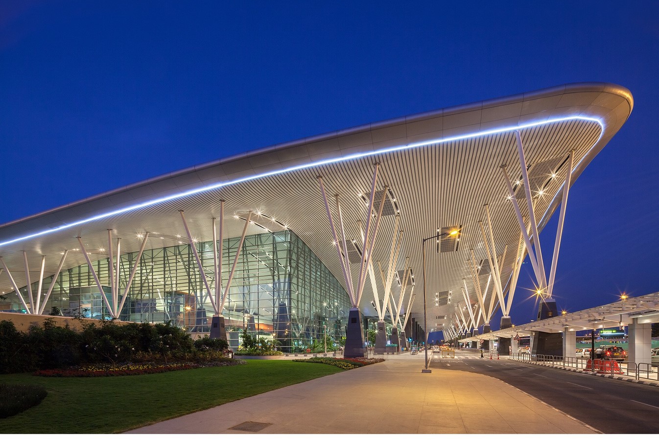 Aviation and Transportation Projects by HOK- 15 Iconic Projects - Sheet10