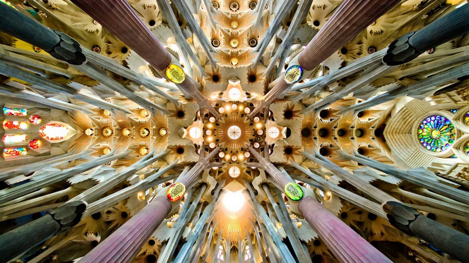 10 Tips on how to travel as an architect - Sheet3