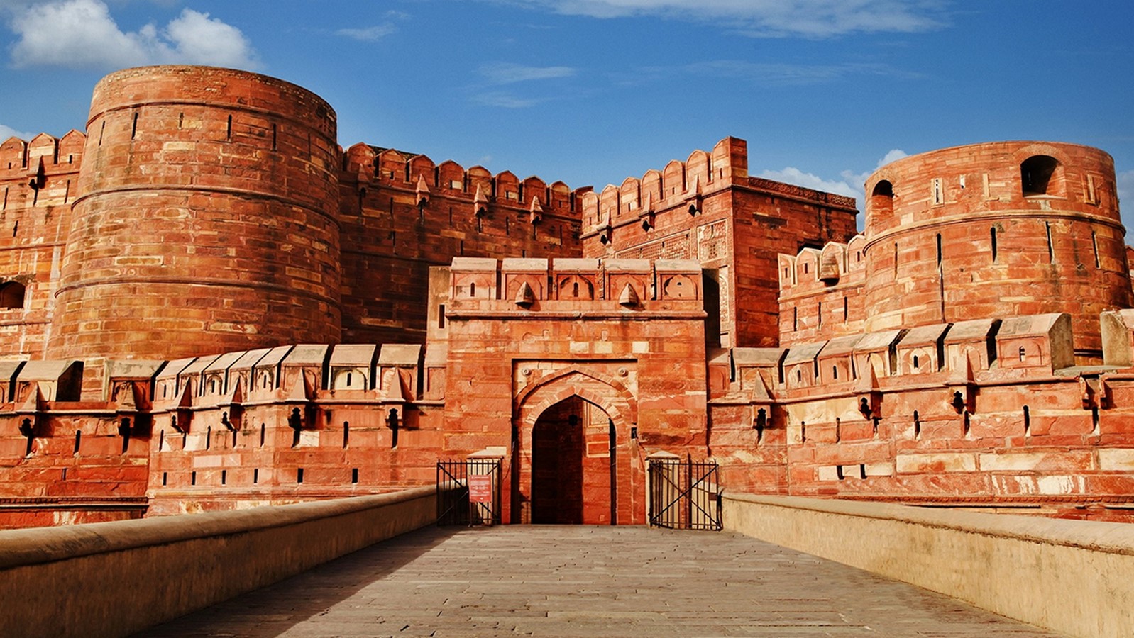 Architecture of Indian Cities: Agra- The Taj City - Sheet7