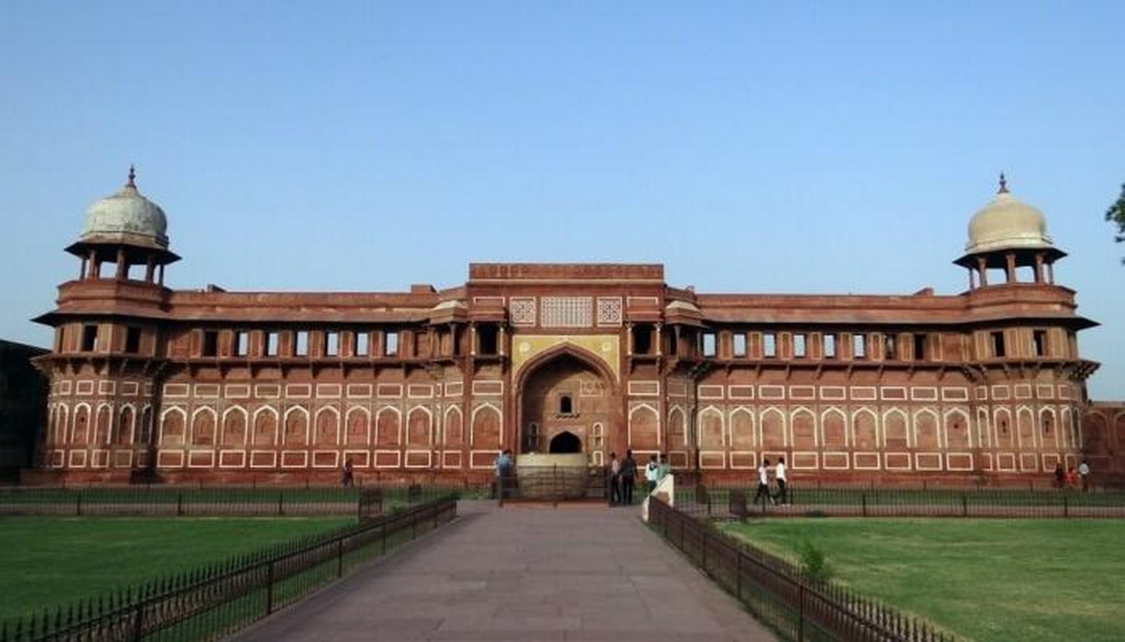 Architecture of Indian Cities: Agra- The Taj City - Sheet6