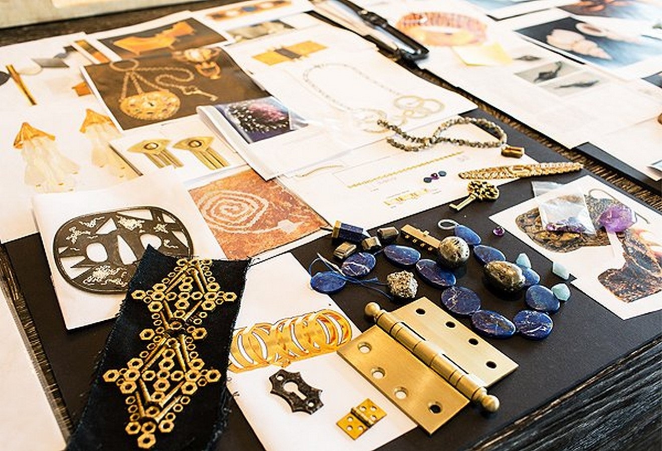 Kelly Wearstler is an interior designer living in the United States. She attended Massachusetts College of Art in Boston and took architectural classes. She graduated with a diploma in interior and graphic design. - Sheet3