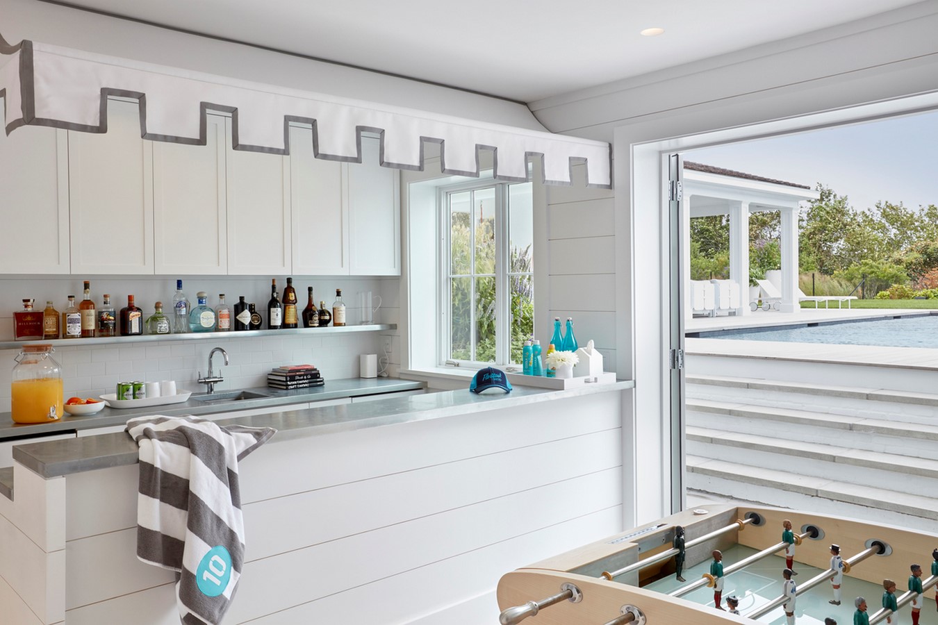Montauk Summer Home Floritauk by Ghislaine Viñas - Sheet4