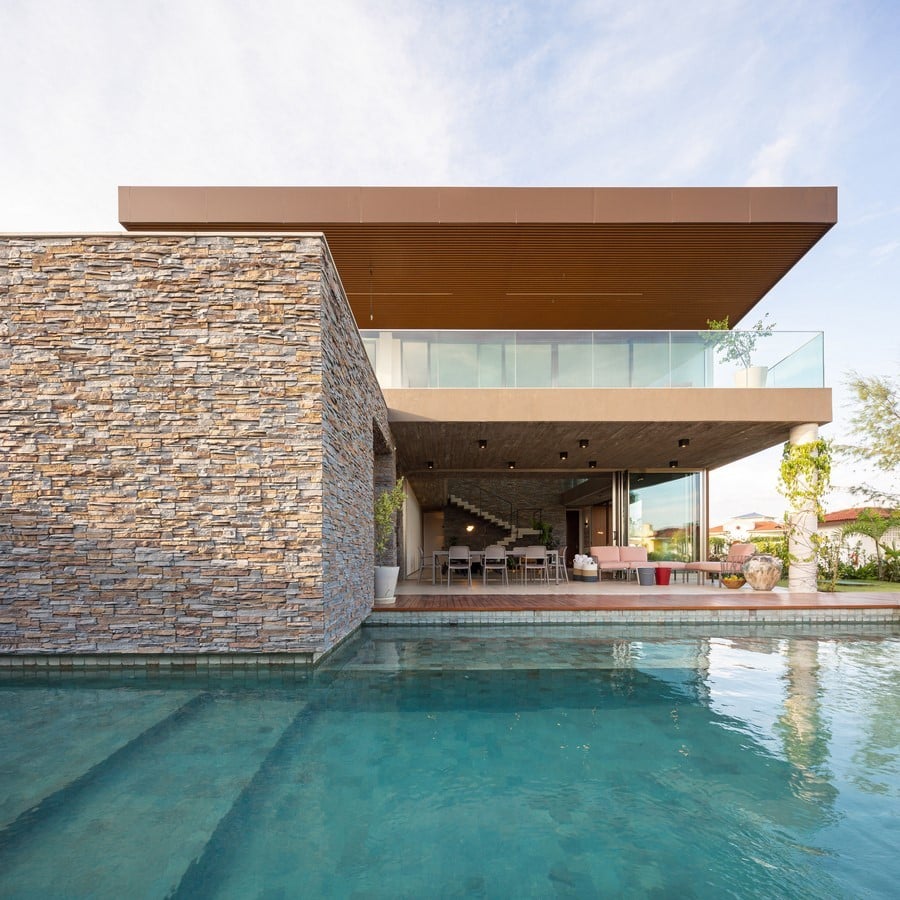 Corner House by Studio Kyze Arquitetura e Design - Sheet8