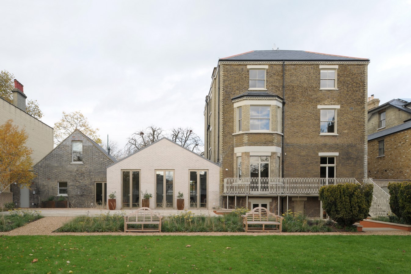 Velehrad London by Inglis Badrashi Loddo - Sheet9