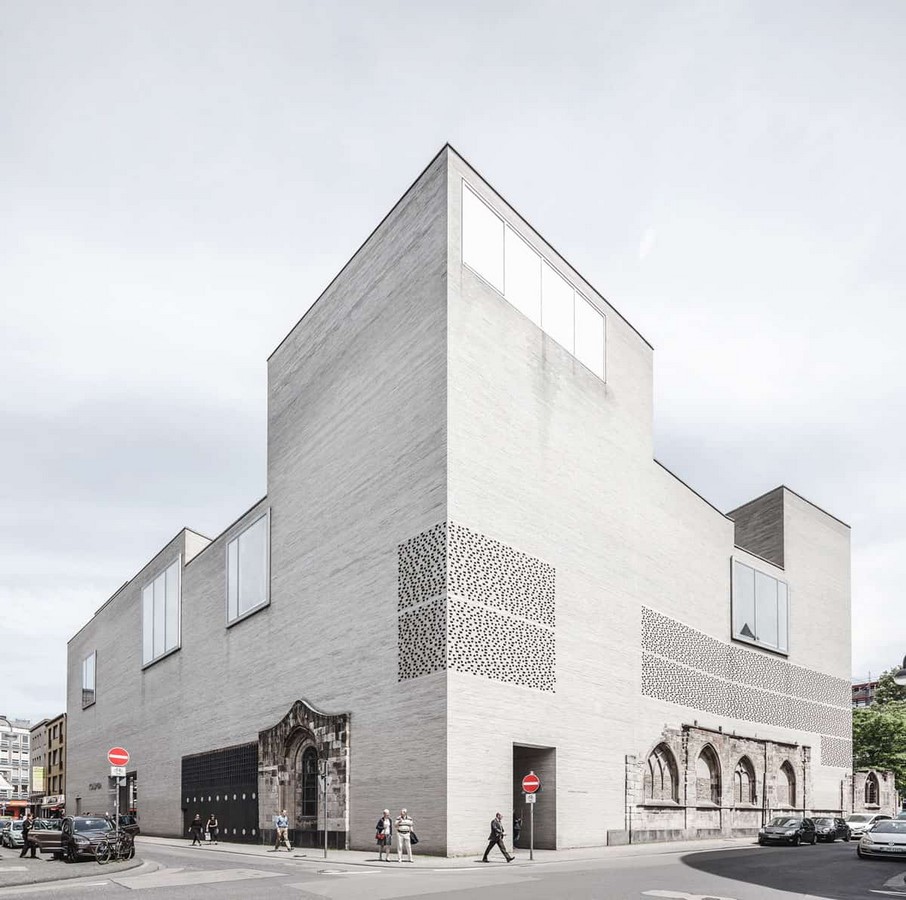 Interviews with Architects: Peter Zumthor Interview: Different Kinds of Silence - Sheet3