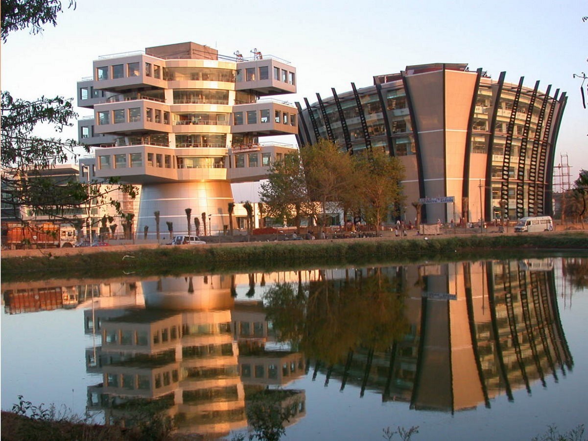 10 Examples of Engineering marvels in Indian Architecture - Sheet6