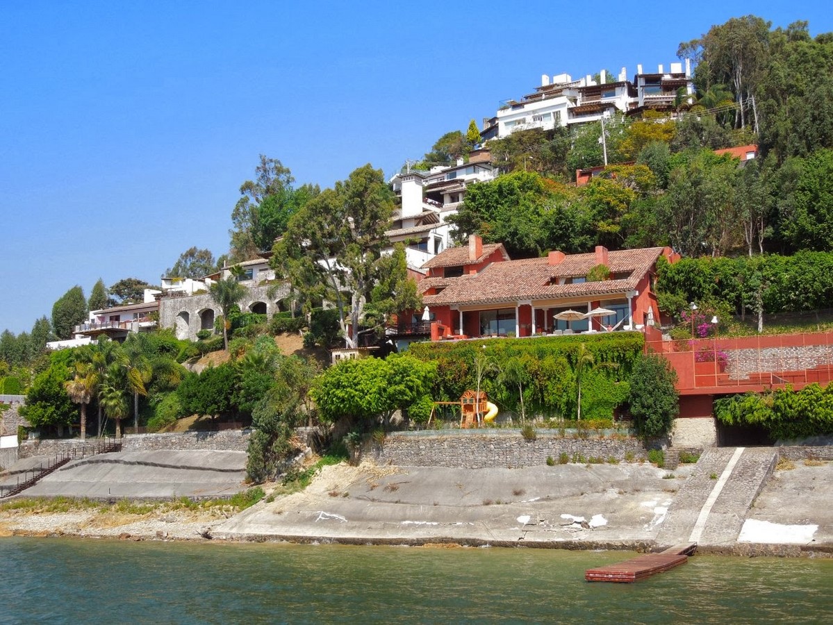 Valle de Bravo Lakefront - Sheet3