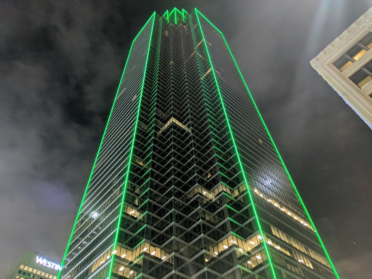 Places to visit in Dallas -Bank of America Plaza, Designed by: JPJ Architects - Sheet1