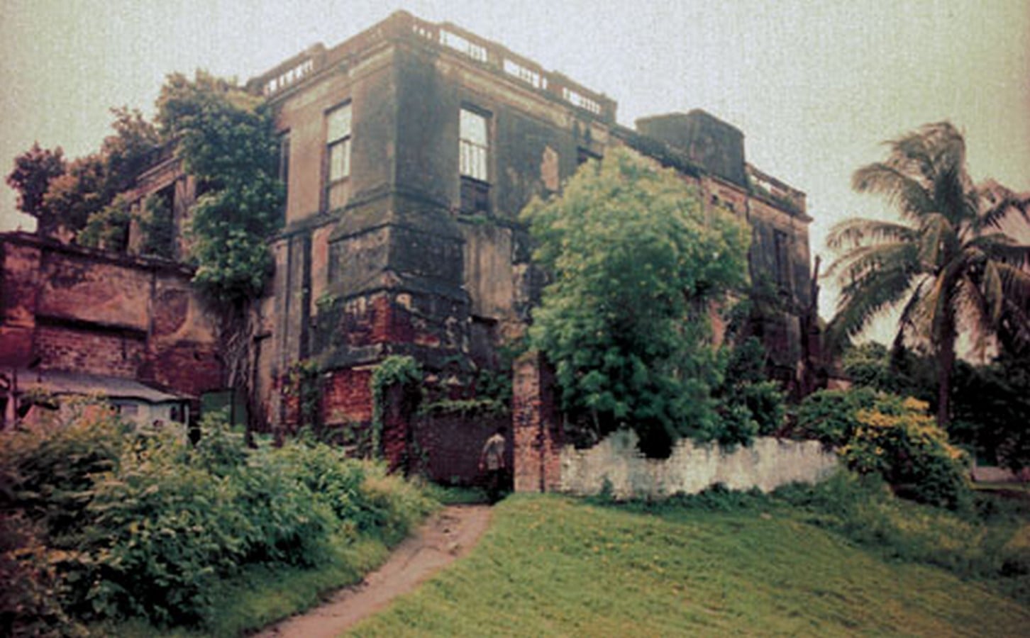 Clive House: The oldest buildings in Kolkata - Sheet1