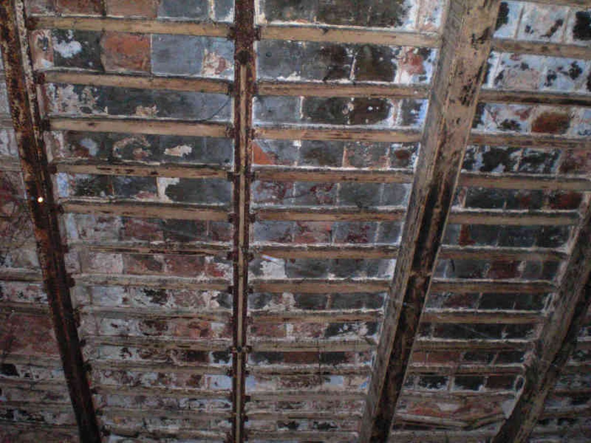 Clive House: The oldest buildings in Kolkata - Sheet14