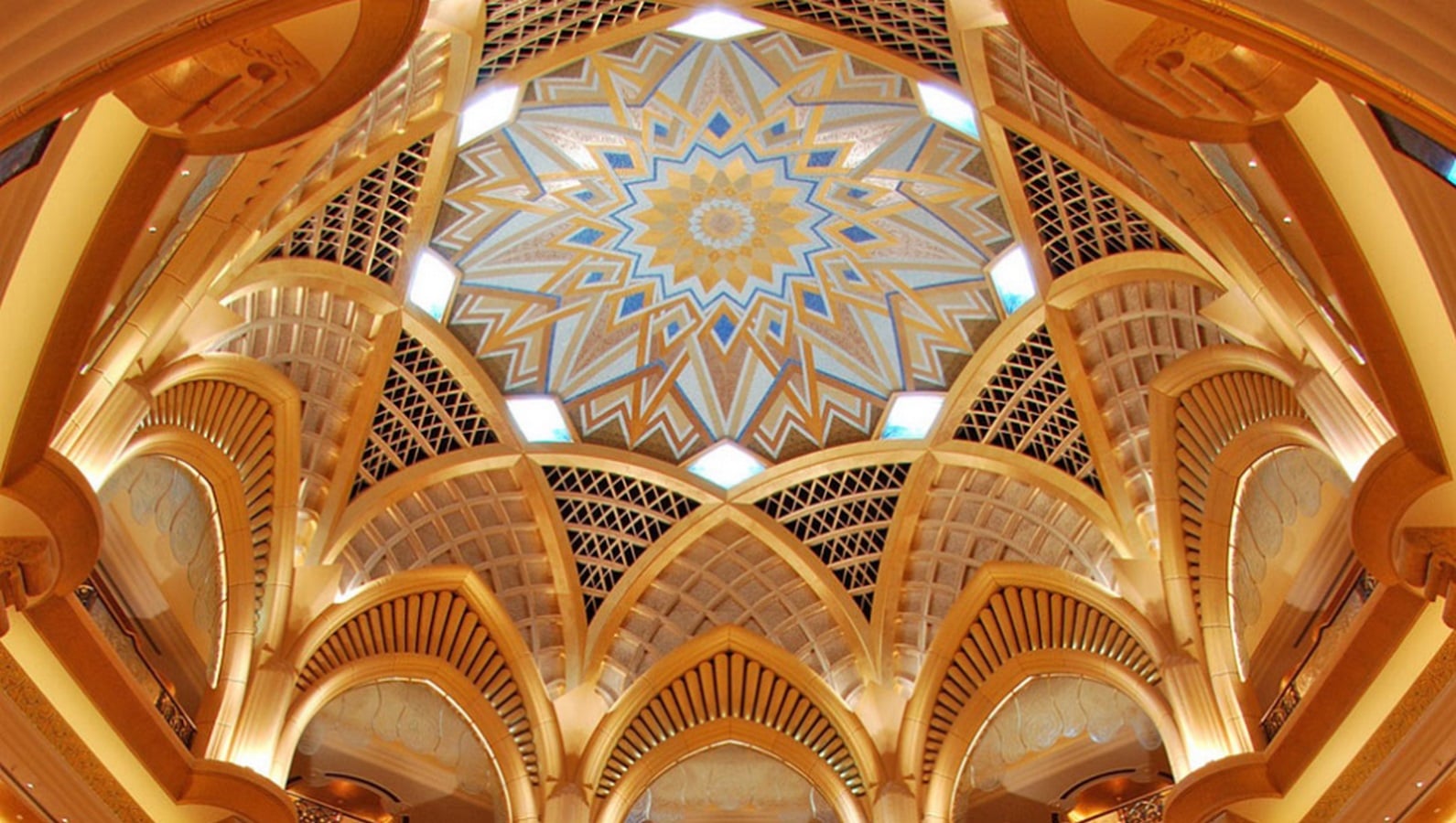 10 most expensive hotels architects must know