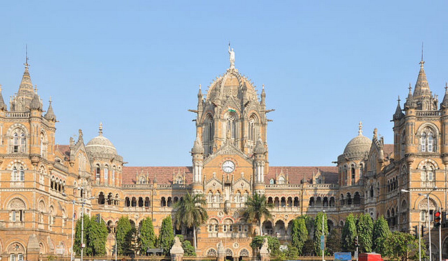 Historical Places in Maharashtra - Chhatrapati Shivaji Terminus, Mumbai - Sheet1
