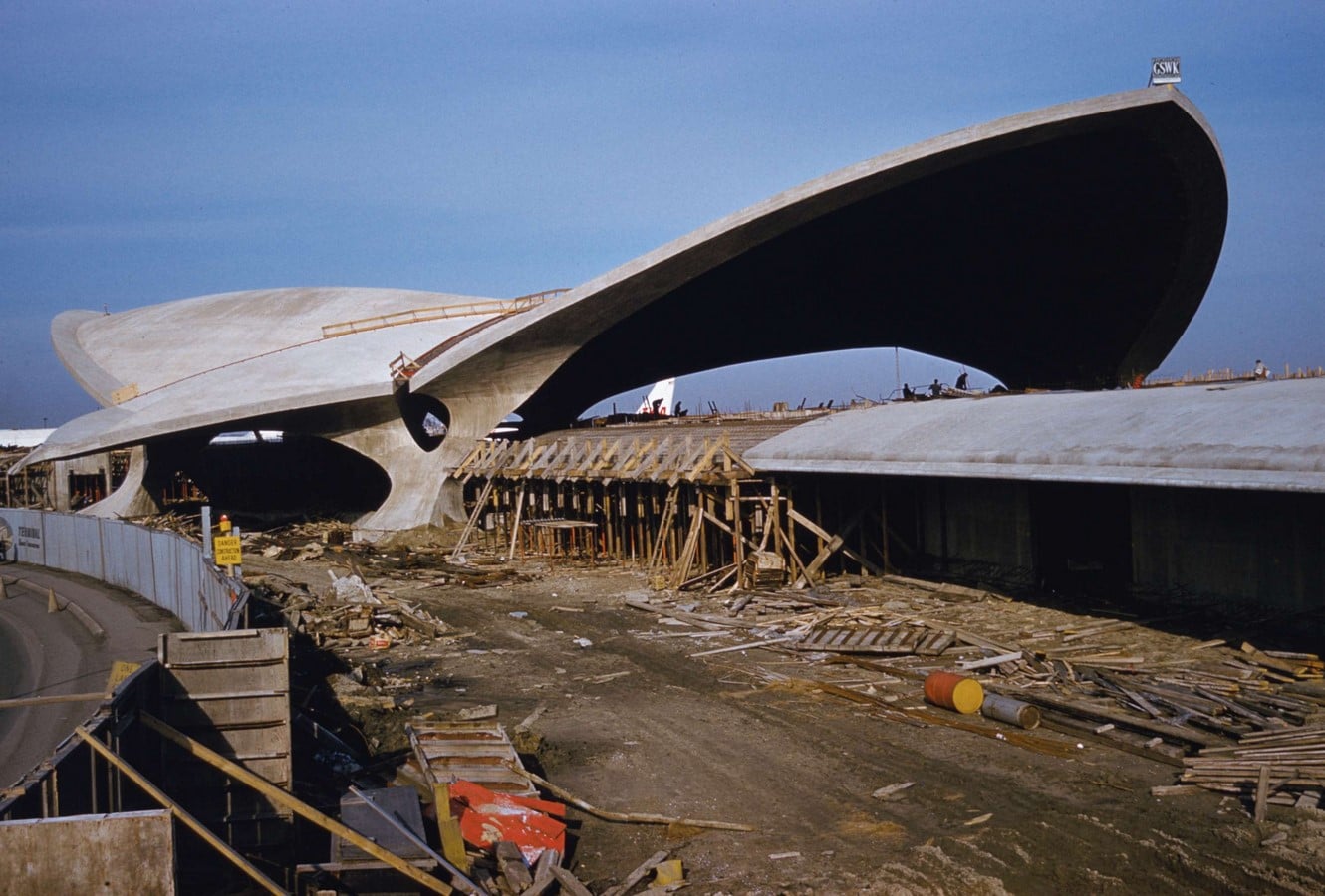 TWA Flight Centre, New York by Eero Saarinen: Capturing the Spirit of Flight - Sheet15