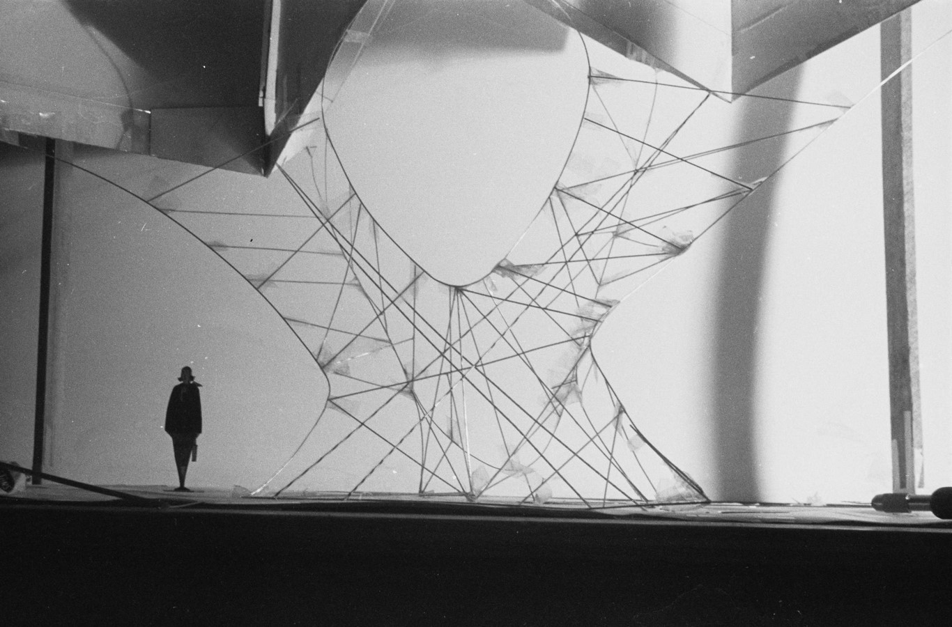 TWA Flight Centre, New York by Eero Saarinen: Capturing the Spirit of Flight - Sheet16