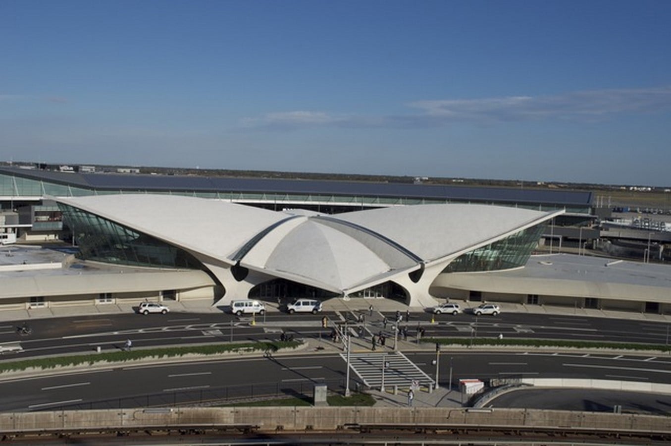TWA Flight Centre, New York by Eero Saarinen: Capturing the Spirit of Flight - Sheet18