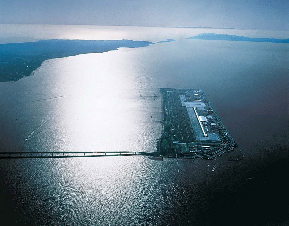 kansai international airport architecture