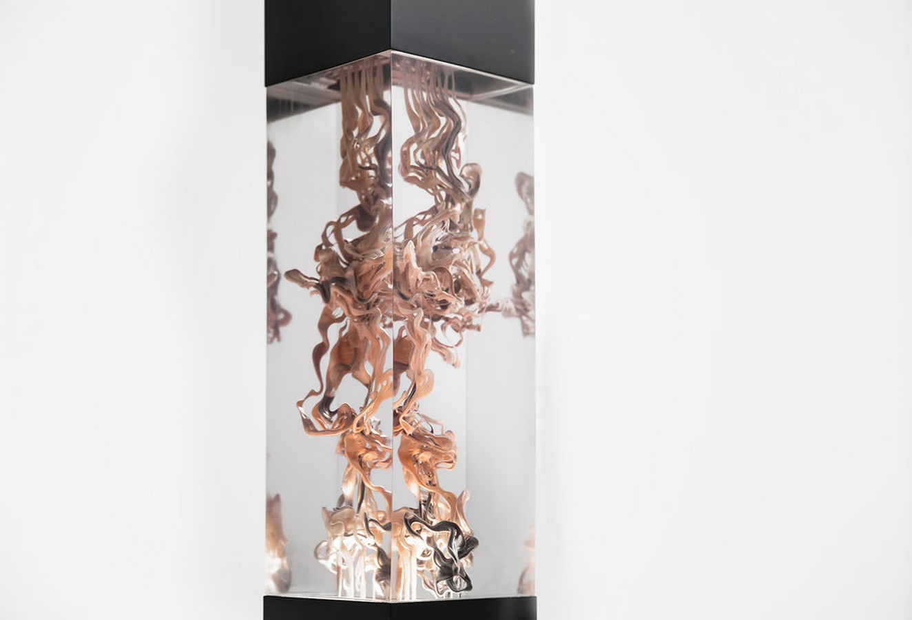 Melanin infused glass structure ©mediatedmattergroup.com