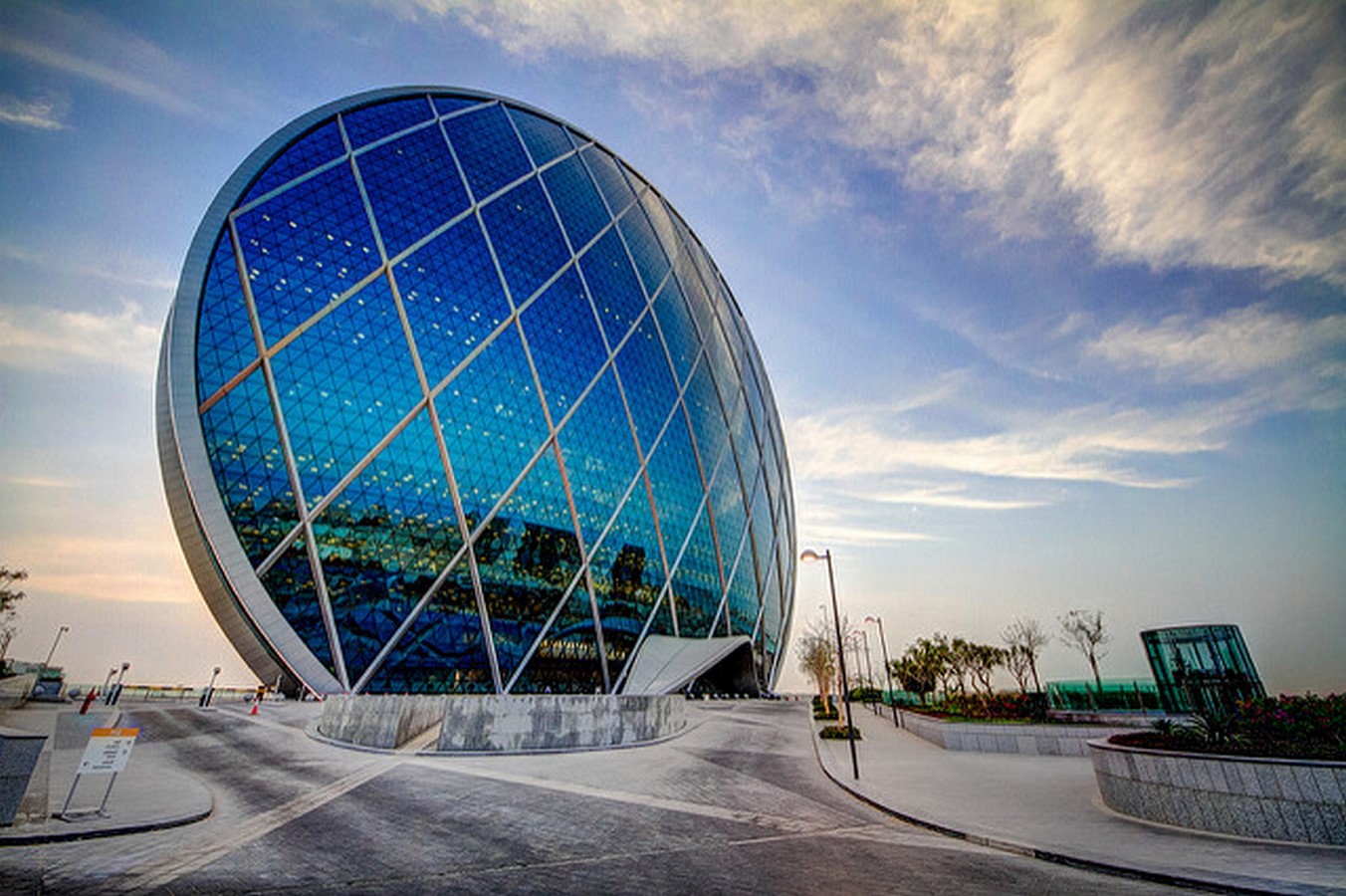 Architecture Glass - Aldar Headquarters, Abu Dhabi (2010) - Sheet1
